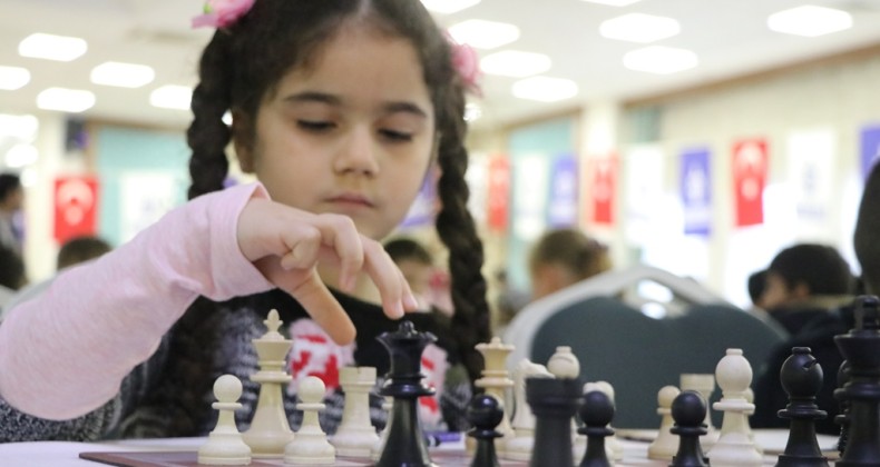 Satranç Ligi’nde Heyecan Devam Ediyor