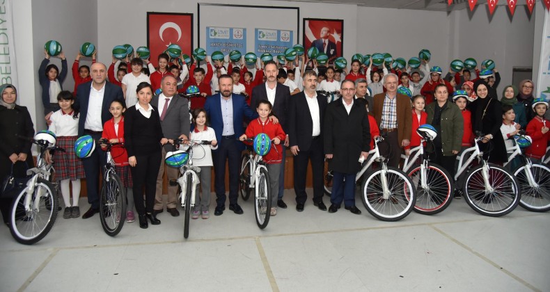 İzmit’te Bisiklet Coşkusu Devam Ediyor