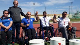 Kağıtsporlu Şahin, Gülle’de Türkiye rekoru kırdı