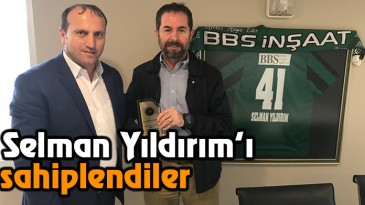 Gölköy Derneği Plaket Verdi