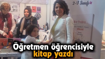 Öğretmen öğrencisiyle kitap yazdı