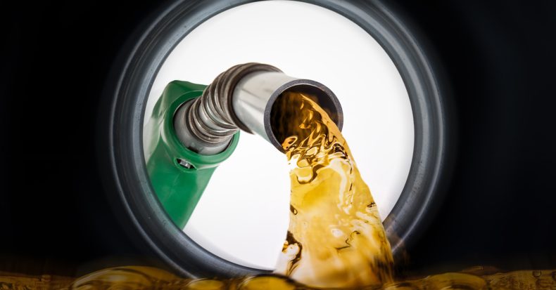 Akaryakıtta zam beklenirken, sürpriz indirim geldi