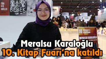 Genel Sekreter İlhan Bayram kitap imzalattı