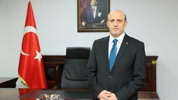 2 ilin valisi merkeze alındı, 4 ile yeni vali atandı