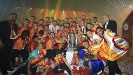 Galatasaray 21. şampiyonluğunu Türk Telekom Stadı’nda kutladı!