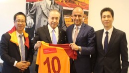 Çinlilerden Galatasaray’a tebrik ziyareti
