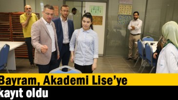 Bayram, Akademi Lise’ye kayıt oldu