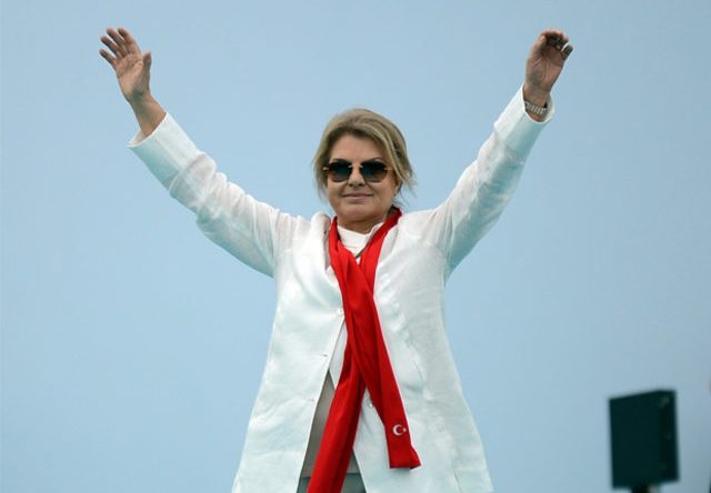 Tansu Çiller: Yaptığım her şey doğru demiyorum!