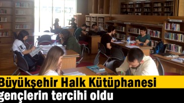 Büyükşehir Halk Kütüphanesi, gençlerin tercihi oldu  