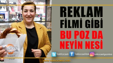 Elinde Simitle Poz Verdi