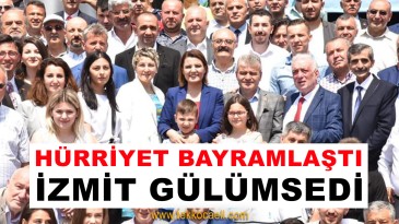 Başkan Hürriyet, Vatandaşlarla Bayramlaştı
