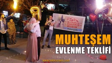 Görsel Şölen Eşliğinde Evlenme Teklifi