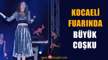 Nil Karaibrahimgil Konserine Binlerce Kişi Akın Etti