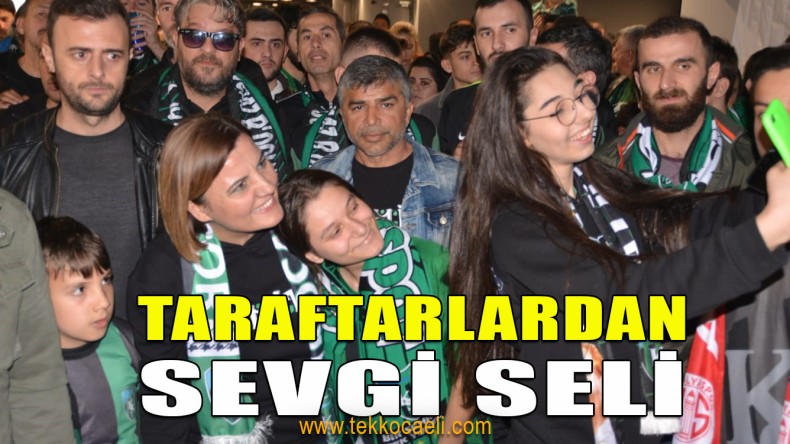 Kocaelispor İçin Taraftarlarla Her Zaman ki Yerindeydi