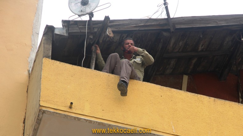 İzmit’te İntihar Girişimi