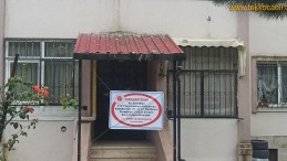 İzmit’te Bina Karantinaya Alındı