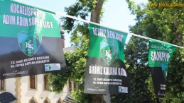 Başkan Hürriyet’ten Kocaelispor İçin Özel Bayraklar