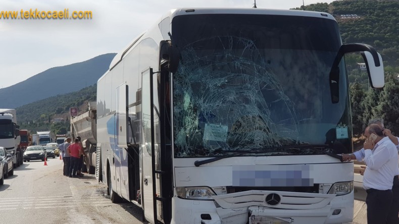 Kocaeli’de Feci Kaza; Yaralılar Var