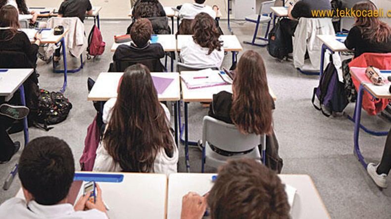 Okulların Açılmasıyla İlgili Bir Açıklama Daha