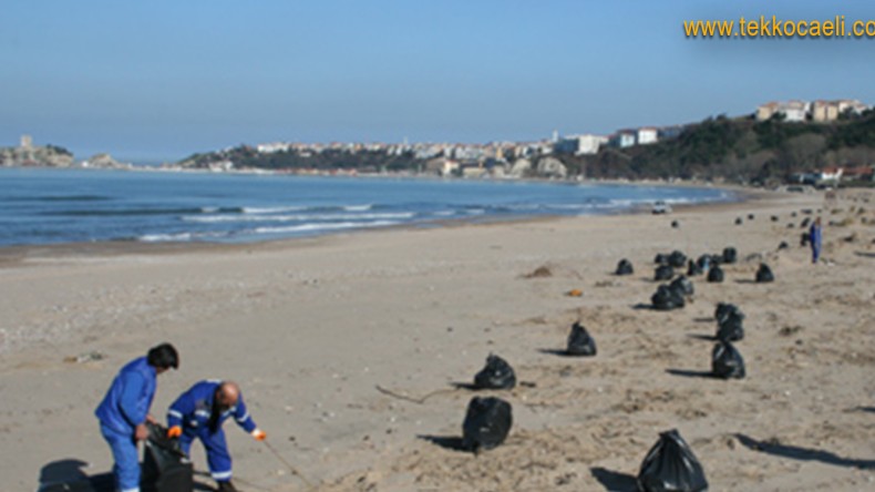 Bu Sahilde Denize Girmek Yasaklandı