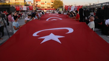 Zafer Korteji Kenti Milli Marşlarla İnletti