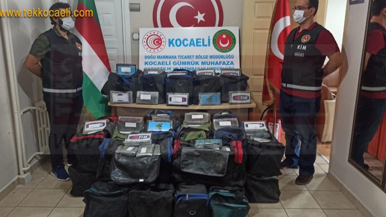 216 Milyon Değerinde Kokain Ele Geçirildi