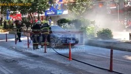 Seyir Halindeki Araç Alev Aldı