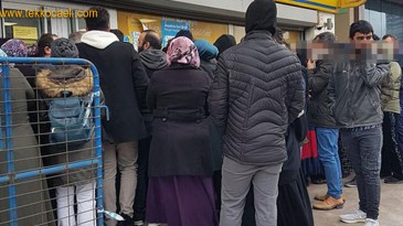 Profesör İsyan Etti; Halkı Kandırıyorlar