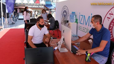 İzmit Belediyesi’nden Üniversite Adaylarına Hizmet