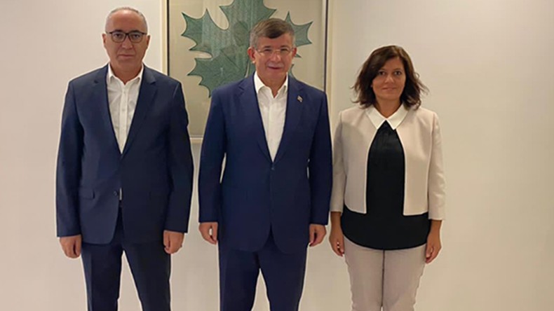 Flaş İsim Gelecek Partisi’nde