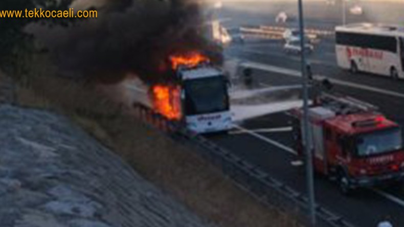 Yolcu Otobüsü Bir Anda Alev Aldı