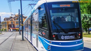 Büyükakın: Tramvayı Yürüyüş Yolundan Geçirmemiz Lazımdı