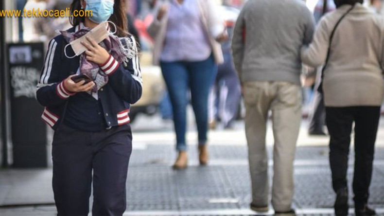 Kısıtlamalar Geri Gelebilir, Bilim Kurulu Üyesi Açıkladı