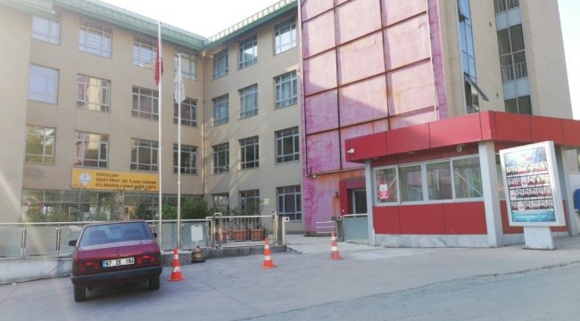 ŞOK! Öğretmende Korona Çıktı