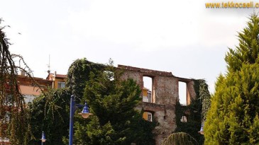 Tarihi Duvarın Yıkılması Şimdilik Askıya Alındı