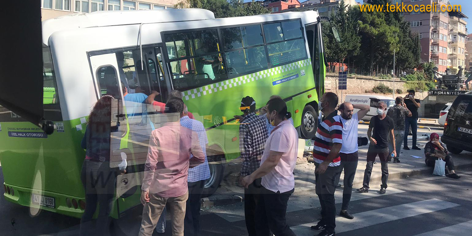 Halk Otobüsü Kaza Yaptı; Yaralı Yolcular Var