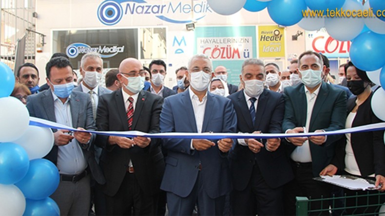 Deva Partisi Gölcük İlçe Binası Açıldı