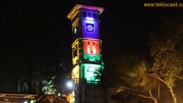 İzmit Saat Kulesi, Azerbaycan Bayrağı Renklerine Büründü