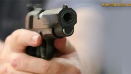 Eşini Silahla Vurarak Öldürdü