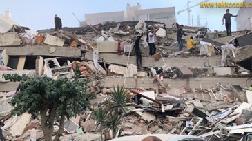 İzmit Belediyesi’nden Deprem Bölgesine Destek