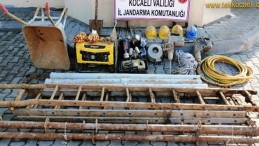 Defineciler Suçüstü Yakalandı