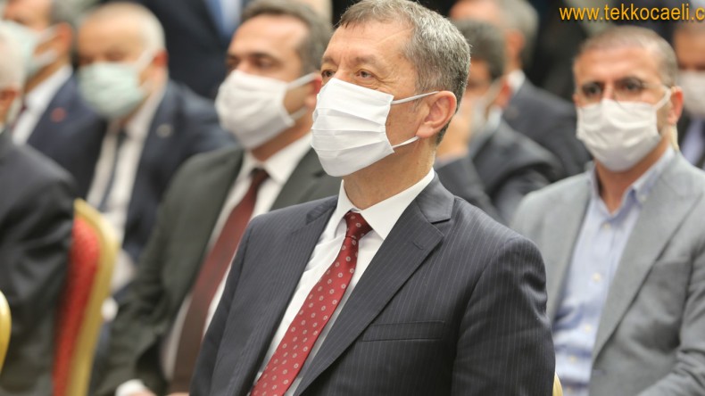 Bakan Selçuk’tan Kocaeli Büyükşehir’e Övgüler