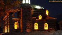 ŞOK! Camide İntihar Etti