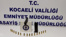 Kocaeli Polisinden Adrese Baskın