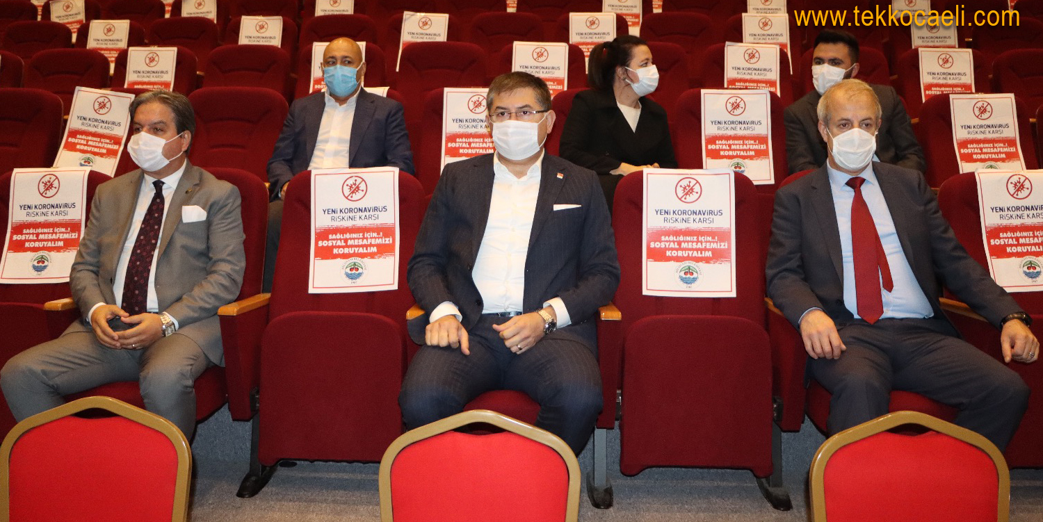 CHP İl Örgütü, Dilovası Meclisine Çıkarma Yaptı