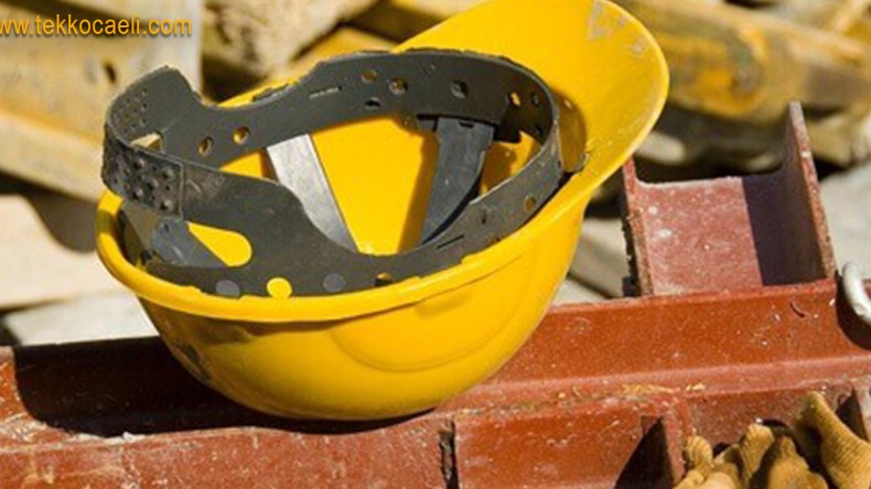 Fabrikada Feci Ölüm