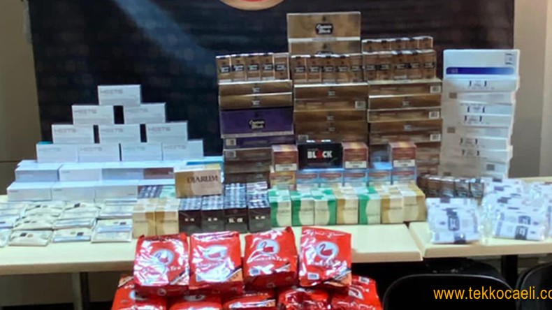 Yolcu Otobüsünden Kaçak Sigaralar Çıktı