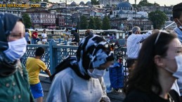 Kurallara Uymazsaz Yandık; Eve Tıkanacağız