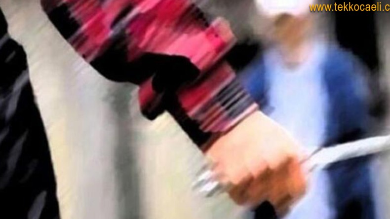 Esnafların Kavgasına Bıçak Karıştı; Yaralılar Var