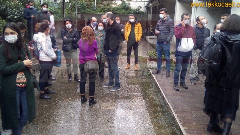 Vergi Dairesinde Panik! Personel Sokağa Döküldü